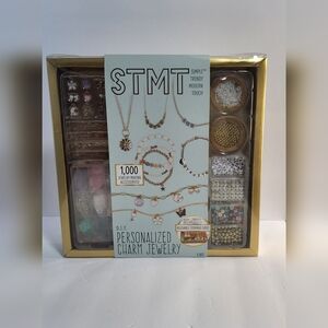Personalized Charm‎ Jewelry